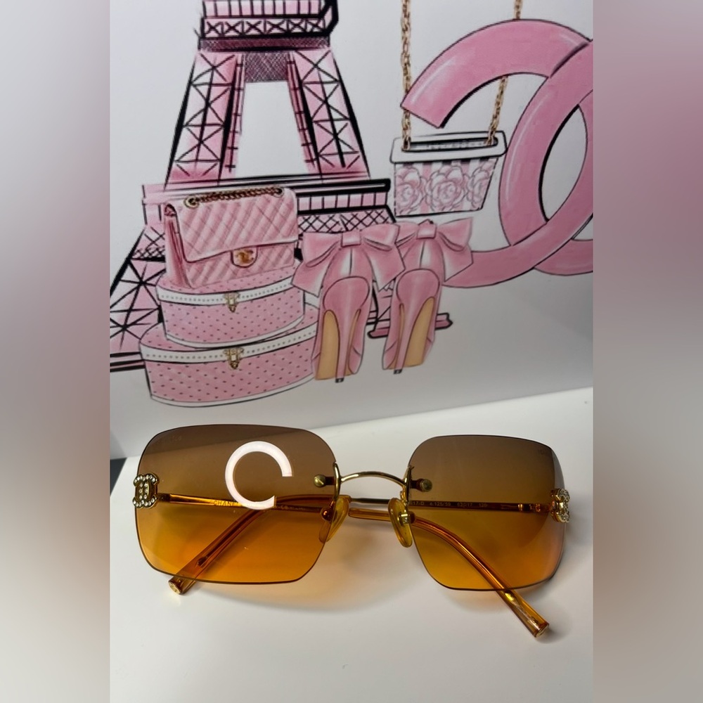 Vintage Chanel Sunglasses Chic Gold-Tone Sunglasses